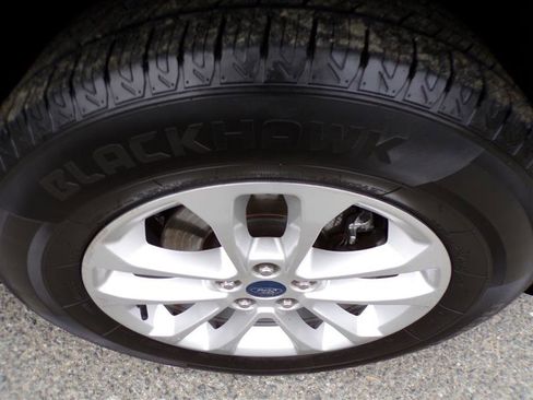 Used 2021 Ford Escape SE image 46