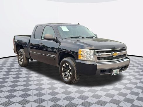 Used 2008 Chevrolet Silverado 1500 LT AWD/4WD image 8