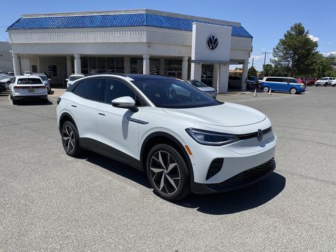 Certified 2023 Volkswagen ID.4 Pro S AWD/4WD image 36