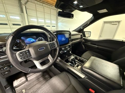 Used 2022 Ford F150 XLT w/ Equipment Group 302A High AWD/4WD image 13