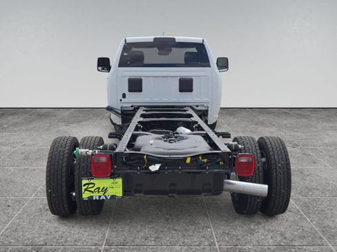 New 2026 RAM 5500 Tradesman AWD/4WD image 11