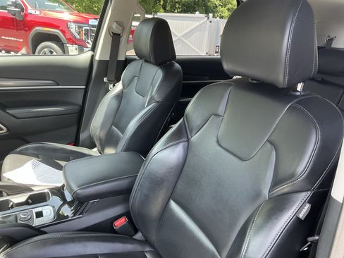 Certified 2024 Kia Telluride LX AWD/4WD image 15