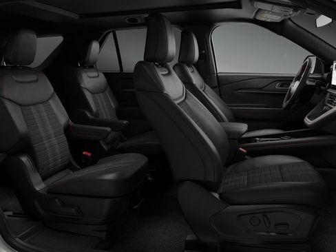 New 2026 Ford Explorer ST-Line AWD/4WD image 6