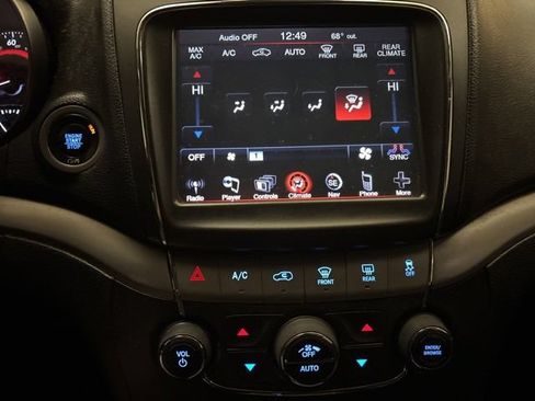 Used 2017 Dodge Journey Crossroad FWD image 18