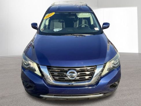 Used 2017 Nissan Pathfinder S image 32