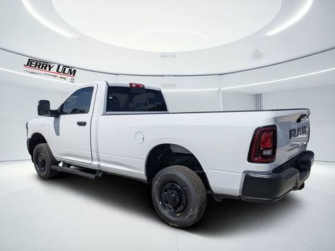New 2026 RAM 2500 Tradesman AWD/4WD image 5