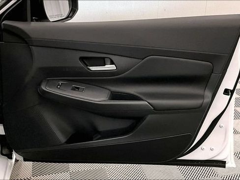 New 2026 Nissan Sentra SV w/ SV Convenience Package FWD image 34