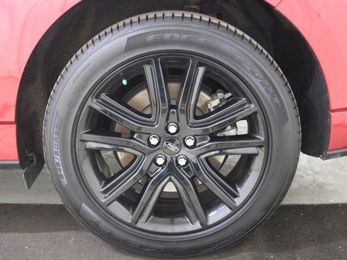 Used 2022 Ford Edge ST-Line image 28