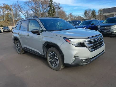 Certified 2025 Subaru Forester Premium w/ Convenience Package #1 image 2