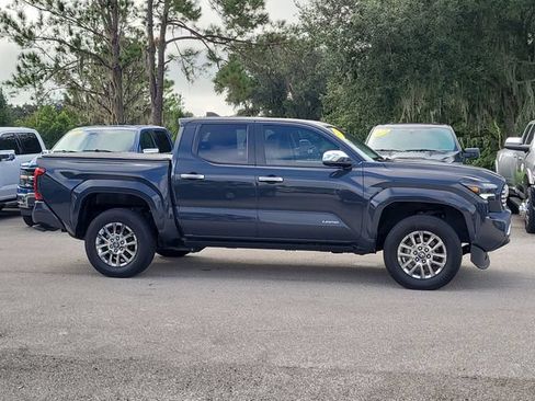 Used 2024 Toyota Tacoma Limited w/ Limited Package (LT) AWD/4WD image 4
