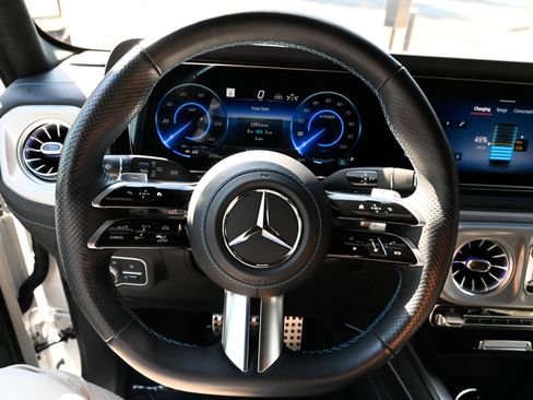 Used 2025 Mercedes-Benz G 580 w/ EQ Technology image 24