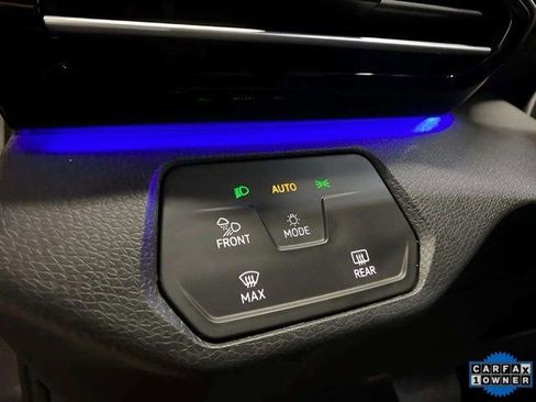 Used 2023 Volkswagen ID.4 S image 29