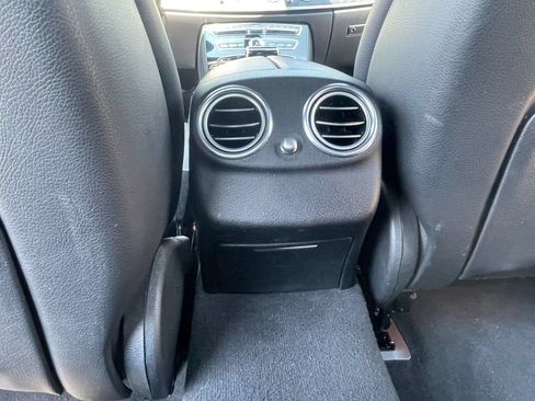 Used 2017 Mercedes-Benz E 300 4MATIC image 28