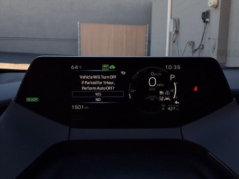 Certified 2025 Toyota Prius Plug-In Hybrid image 13