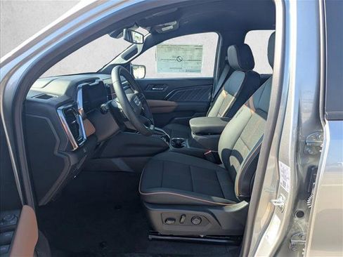 New 2026 GMC Canyon AT4 image 4