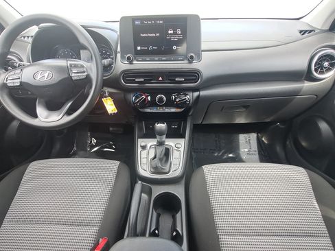 Used 2023 Hyundai Kona SE w/ Cargo Package AWD/4WD image 9