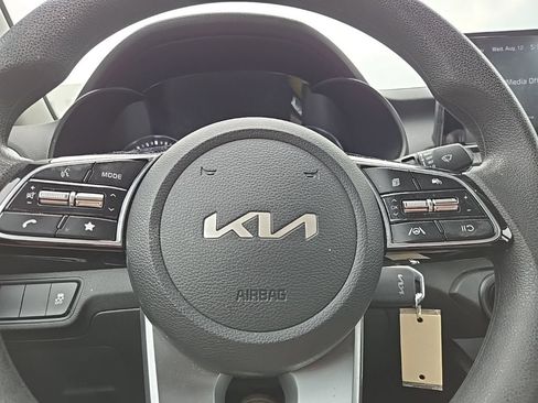 Certified 2023 Kia Forte LXS FWD image 13