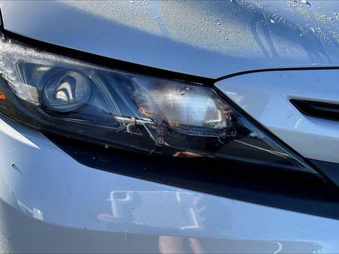 Used 2022 Toyota Camry SE image 27