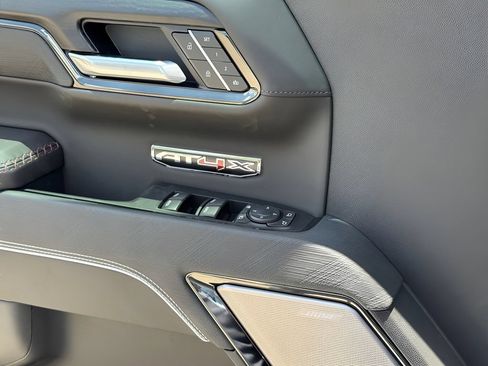 New 2026 GMC Sierra 1500 AT4X AWD/4WD image 12