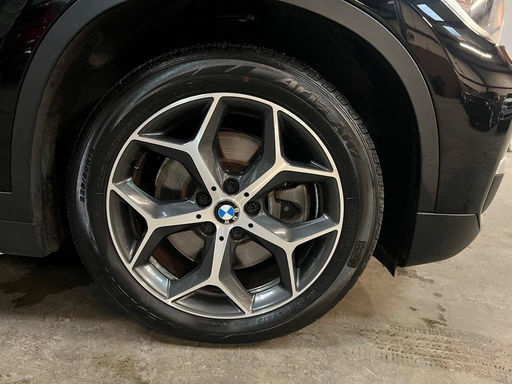 Used 2018 BMW X1 xDrive28i AWD/4WD image 14