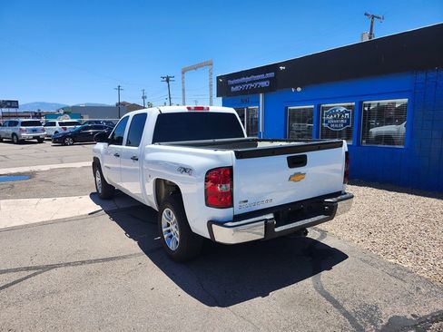 Used 2012 Chevrolet Silverado 1500 W/T w/ Skid Plate Package AWD/4WD image 5
