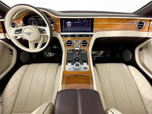 Used 2022 Bentley Continental GT AWD/4WD image 4