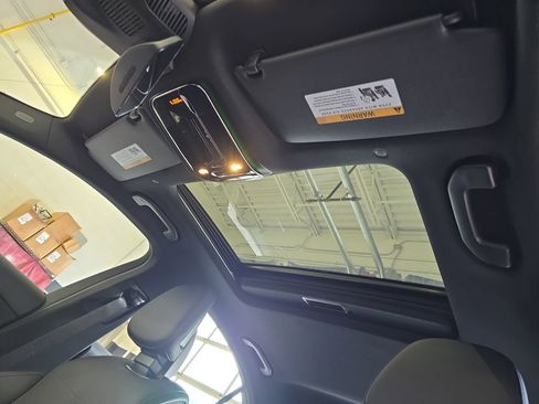 Certified 2025 Mercedes-Benz C 300 Sedan image 31