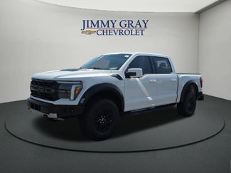 Used 2025 Ford F150 Raptor AWD/4WD video 1
