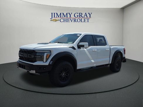 Used 2025 Ford F150 Raptor AWD/4WD image 1