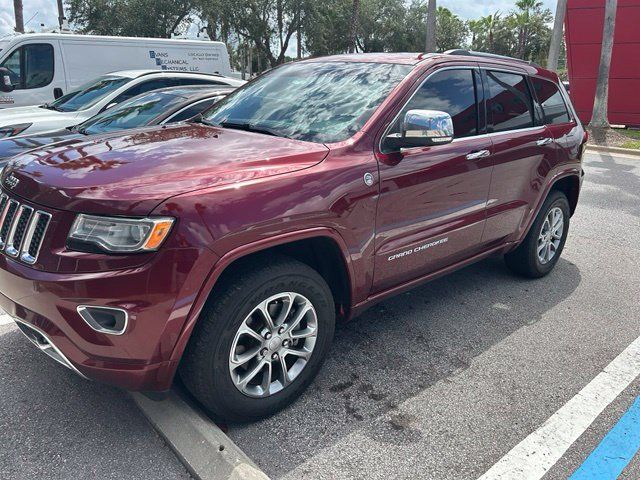 Used 2016 Jeep Grand Cherokee Overland AWD/4WD image 3
