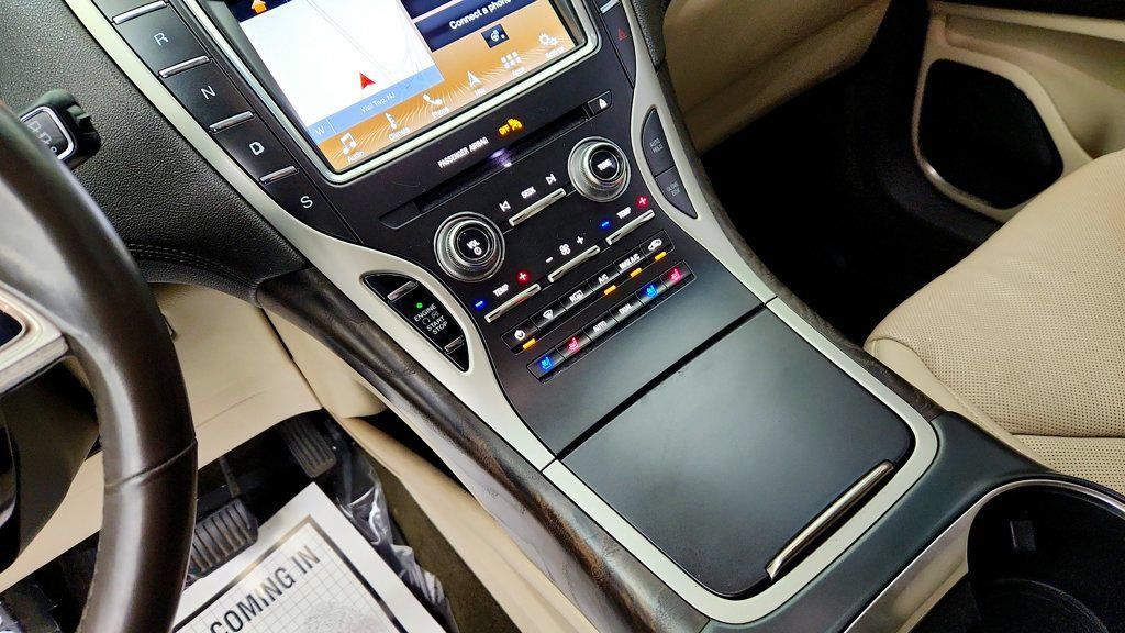Used 2019 Lincoln Nautilus Reserve AWD/4WD image 17