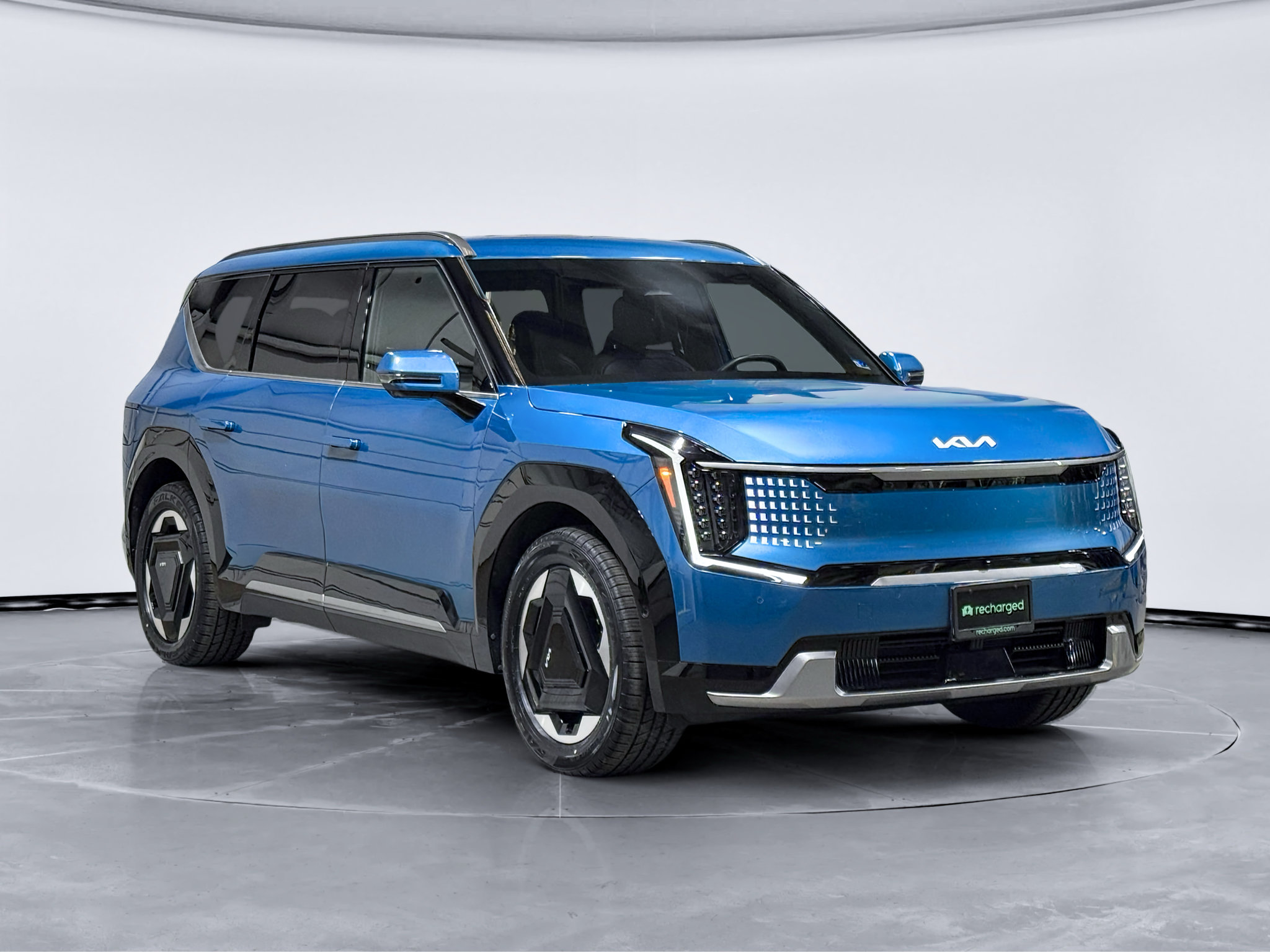 Used 2024 Kia EV9 Land AWD/4WD image 4