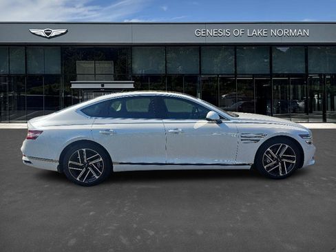 Used 2025 Genesis G80 2.5T Advanced image 6
