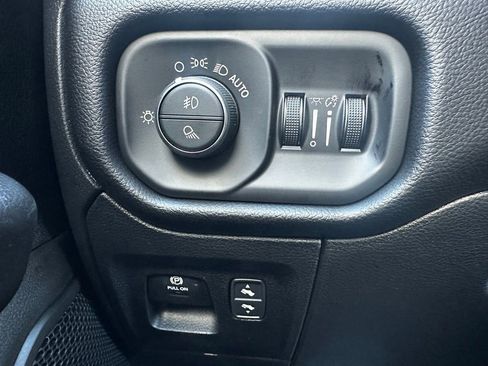 New 2026 RAM 1500 Big Horn AWD/4WD image 15