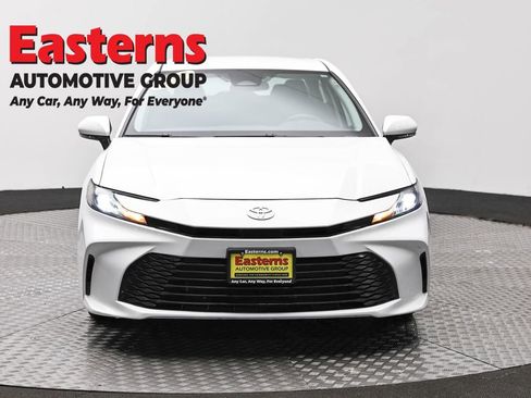 Used 2025 Toyota Camry LE FWD image 2