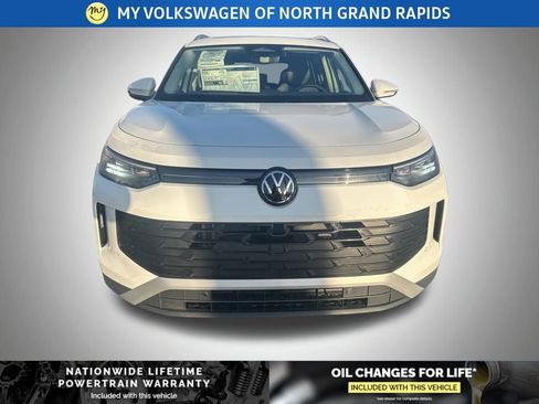New 2026 Volkswagen Tiguan SE AWD/4WD image 8