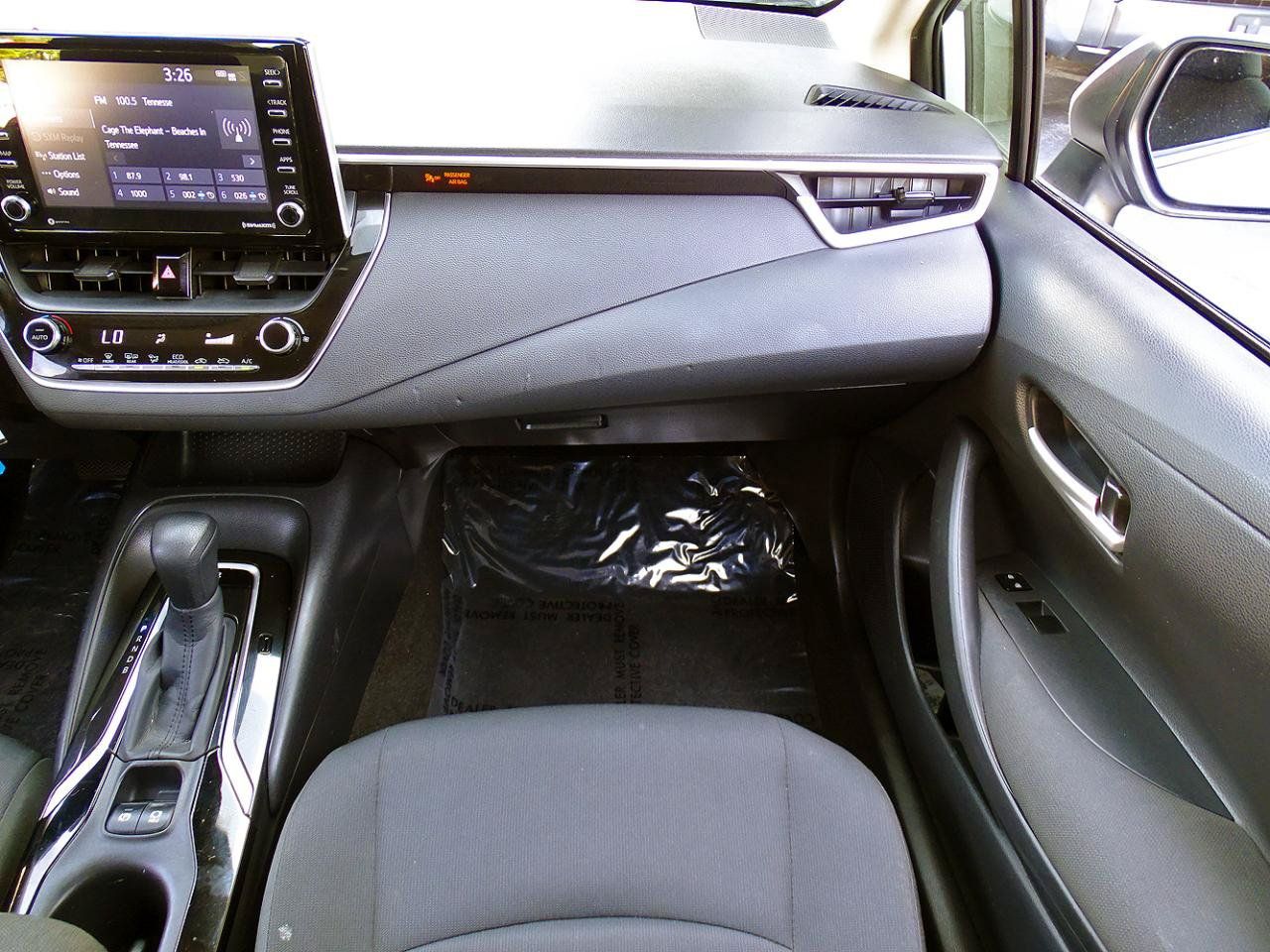 Used 2021 Toyota Corolla LE FWD image 21