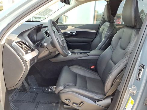 Certified 2023 Volvo XC90 B6 Ultimate w/ Protection Package Premier AWD/4WD image 7