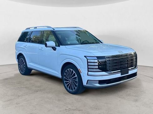 Certified 2026 Hyundai Palisade Calligraphy AWD/4WD image 7