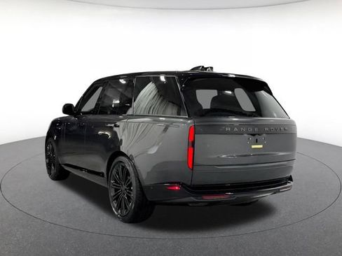 New 2026 Land Rover Range Rover SE AWD/4WD image 3