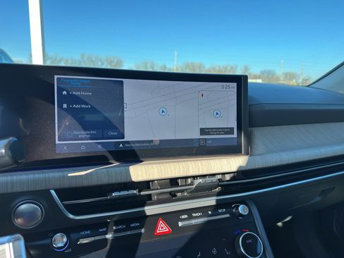 Used 2024 Hyundai Sonata Limited image 21