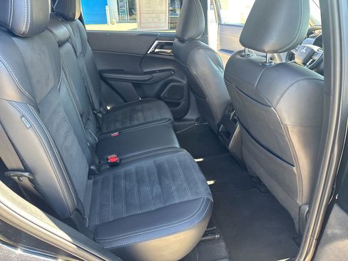 Used 2024 Mitsubishi Outlander SE AWD/4WD image 26