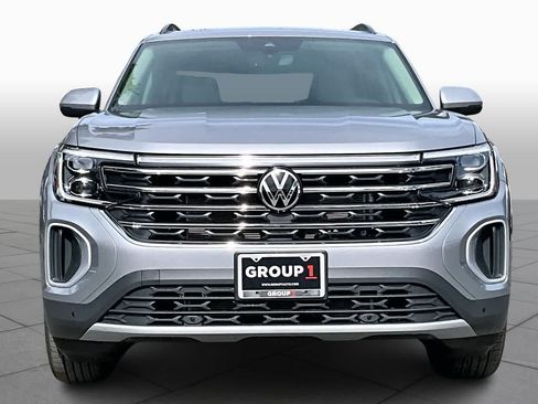 New 2026 Volkswagen Atlas SE FWD image 3