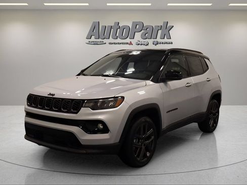 Used 2026 Jeep Compass Limited AWD/4WD image 6