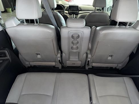 Used 2018 Honda Odyssey EX-L image 24