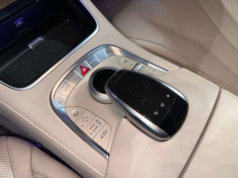 Used 2015 Mercedes-Benz S 550 Sedan image 25