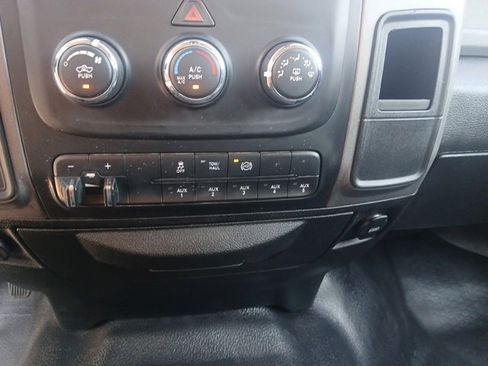 Used 2018 RAM 3500 Tradesman w/ Chrome Appearance Group image 41