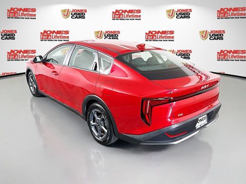 Certified 2025 Kia K4 FWD image 2