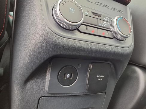Used 2025 Ford Explorer ST AWD/4WD image 26