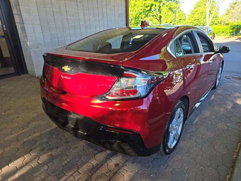 Used 2019 Chevrolet Volt LT w/ Power Convenience Package FWD image 3